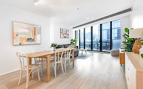 Aurora Residence - Free Parking And Pool